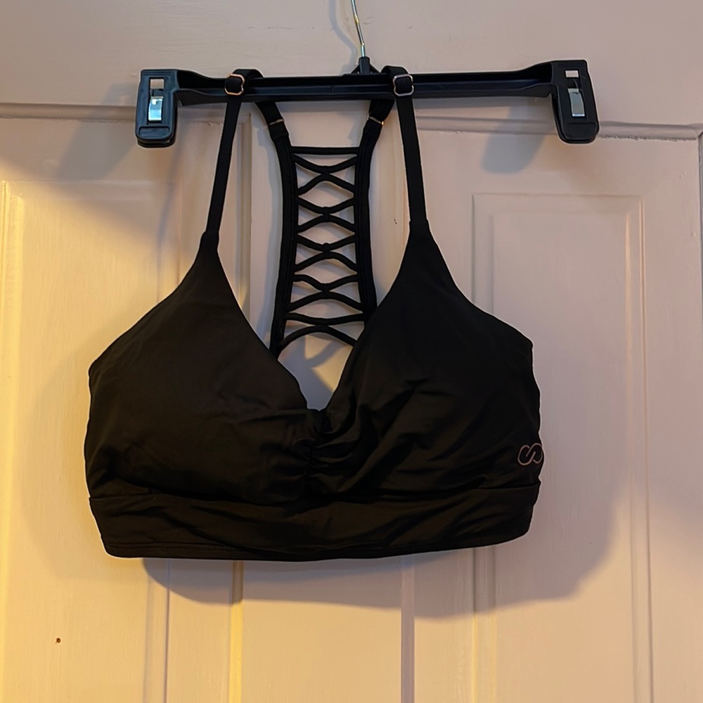 calia swimsuit top!